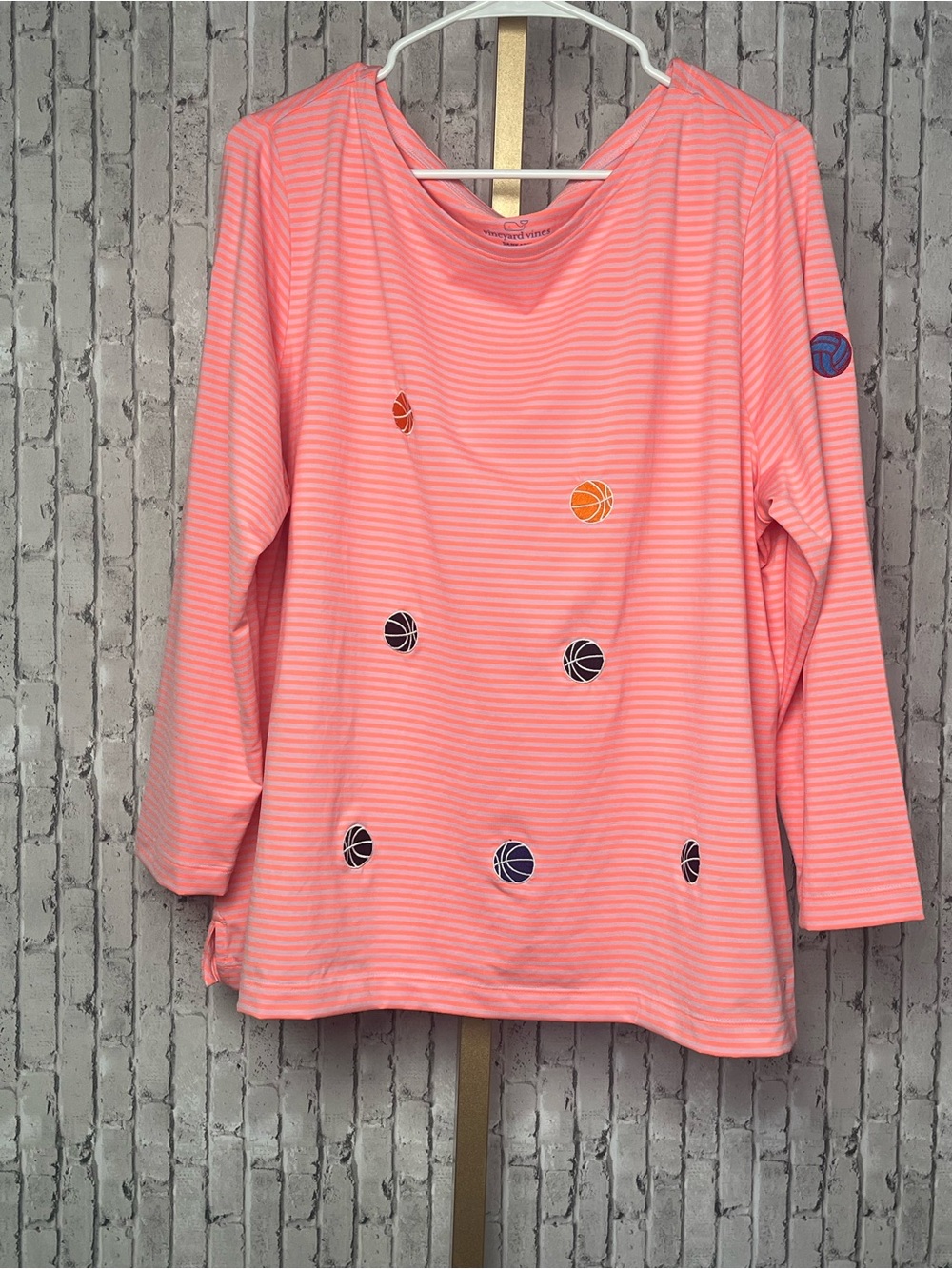 NWT Vineyard Vines Sankaty 2X Top Pink Basketball Volleyball Performance